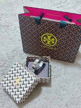Toryburch silver bracelet